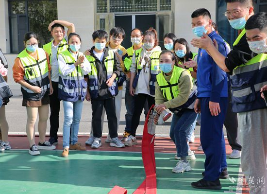 c6495cebeab6077a1a6936eda170fed_副本.jpg